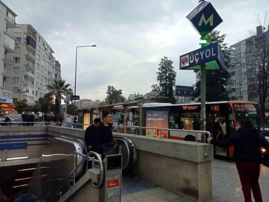 Пять человек получили ранения в результате движения эскалатора в противоположном направлении