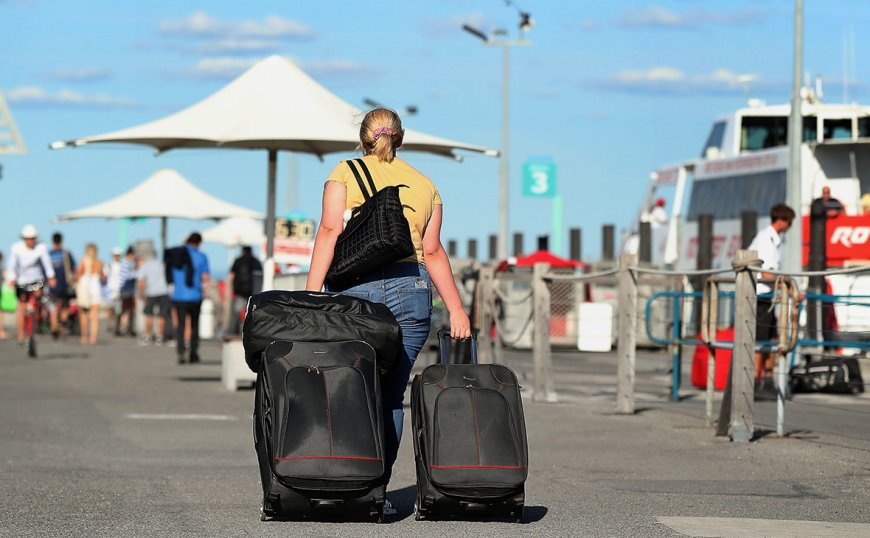 Россия соберет в единую базу данные проживающих за границей россиян