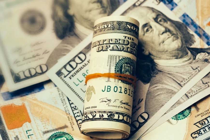 В марте ЦБ продал иностранную валюту на сумму 19,7 миллиарда долларов