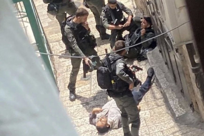 Турок, напавший ножом на израильского полицейского, был убит