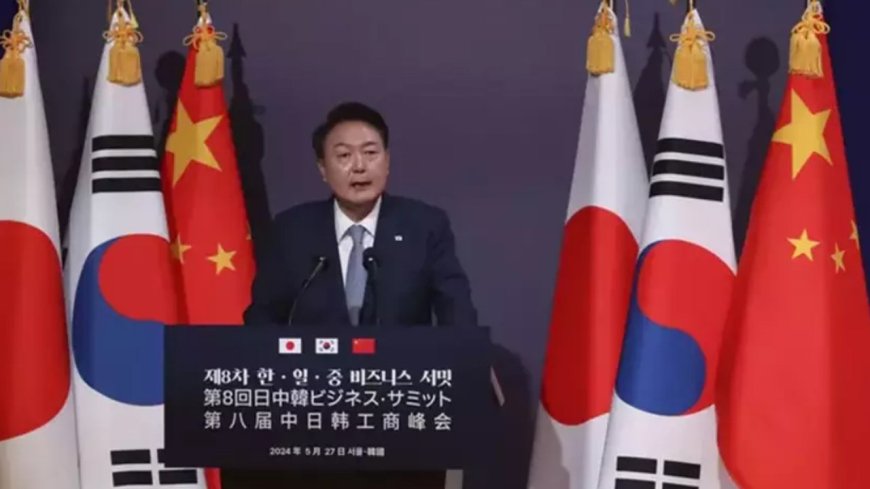 Ракетный кризис возник на саммите, где встретились лидеры Южной Кореи, Китая и Японии