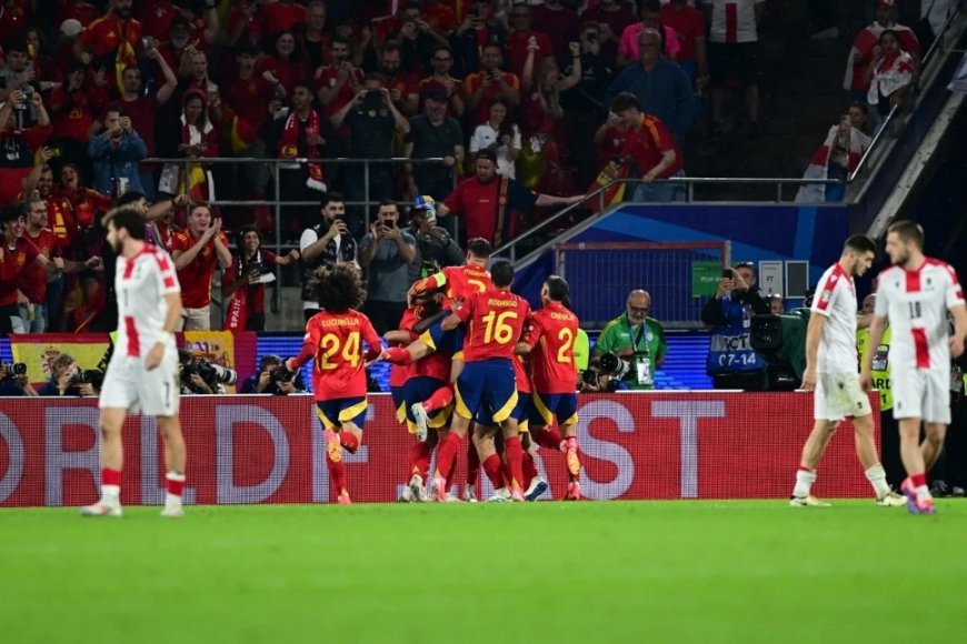 Испания обыгрывает Грузию после отставания в матче